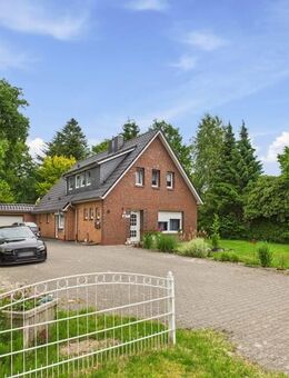 Direkt am Deich im Seemannsort Barßel. Vermietetes Wohnhaus mit Garage auf wunderschönem Grundstück - Barßel