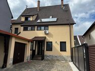 SANIERTES ZWEIFAMILIENHAUS IN 72186 EMFINGEN DIRECT AN DER AUTOBAHN OHNE PROVISION - Empfingen