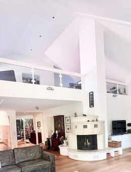 Exklusives und individuelles Wohnen mit viel Platz in begehrter Lage - Leverkusen