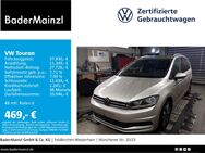 VW Touran, 1.5 TSI MOVE 7-S, Jahr 2023 - Feldkirchen-Westerham