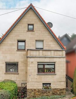 Einladendes Tuffsteinhaus mit Wintergarten - Ihr neues Zuhause! - Weibern