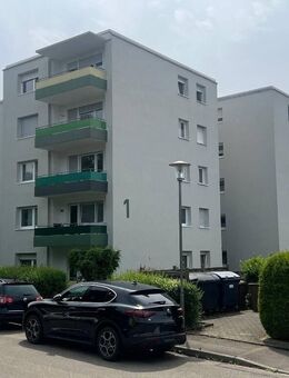 "Helle 3-Zi.-Obergeschosswohnung mit Küche und Balkon in Neckartenzlingen" - Neckartenzlingen