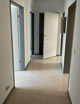* Bad Kösen * Familienwohnung * schick und gepflegt * - Naumburg (Saale)