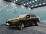 Audi Q8, 45 TDI, Jahr 2023 - München