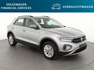 VW T-Roc, 1.5 TSI 110kW, Jahr 2023 - Braunschweig