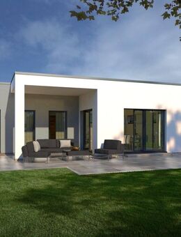 Bungalow mit Flachdach und überdachter Terrasse für jedes Wetter ! Mit Grundstück berechnet ! - Altlandsberg