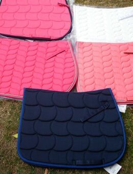 5 Stück tolle Schabracke Satteldecke Größe Full Warmblut - Bad Lausick