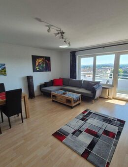 Sofort bezugsbereit! Toll geschnittene 2-Zimmer-Wohnung mit Südbalkon und schöner Aussicht - Stutensee
