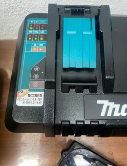 Makita Ladegerät mit zwei Akkus - Bamberg