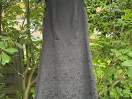 Kurzes Kleid, Schwarz - Hannover