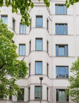 Neubau am Anhalter Bahnhof, Parkett, Wannenbad, Fußbodenhzg, Einbauküche, Balkon - Berlin