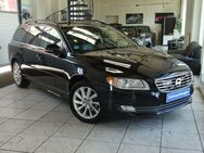 Volvo V70 D4 Momentum Autom. Xenon Navi - Berlin