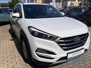 Hyundai Tucson Trend 2WD 1.6 Navi Mehrzonenklima Fahrerprofil SHZ LenkradHZG Alarm Temp Tel.-Vorb. - Fritzlar