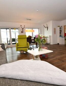 Ein Wohntraum über den Dächern der Stadt Friesoythe - Exclusives Penthouse mit Einbauküche und Sauna - Friesoythe