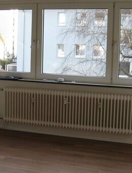 Helle 2-Zimmer-Wohnung mit Balkon in Schopfheim - Schopfheim