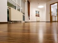 !!! Attraktive, helle Single Wohnung mit Balkon in guter Lage !!! - Gera