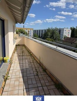 Dachtraum mit Dachterrasse und Wannenbad in ruhiger Umgebung! - Radeberg