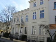 Helle freundliche 2 Zimmer-Wohnung mit Balkon nahe Park Sanssouci im Baudenkmal - Potsdam