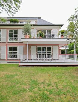 Exklusives und barrierearmes Wohnen in bester Rheinlage - Düsseldorf