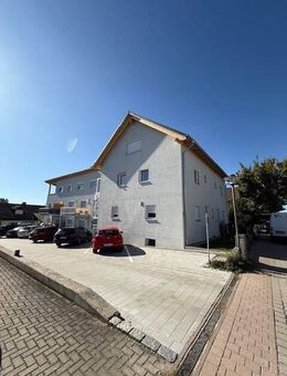 Seltene Chance für Investoren: Zeitgemäßes 8-Familienhaus als Wertanlage! - Feldkirchen (Regierungsbezirk Niederbayern)