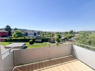 Frisch renovierte 2-Zimmerwohnung mit schönem Blick auf die Radebeuler Weinhänge - Dresden