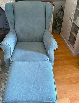 Sessel und Hocker in Blau - Hamburg