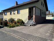 Mehrfamilienhaus mit Ausbaupotenzial und sicherer Mieteinnahme in ruhiger Lage von Klingelbach - Klingelbach