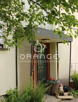 :***Naturnaher Traum für die große Familie. MFH mit drei Wohnungen zur Eigennutzung und/oder. Nebengebäude. 2000m² Grund*** - Postbauer-Heng (Markt)