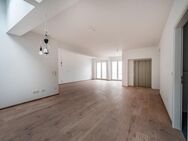 Loft im Herzen von Villingen ***Exklusiv*** Erstbezug wunderschöner Loft, Steinwurf zur Innenstadt ab sofort verfügbar Empore - Villingen-Schwenningen