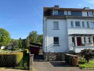Zweifamilienhaus mit ausgebautem Dachgeschoss - modernisiert, vielseitig und ruhig gelegen! - Kaufungen