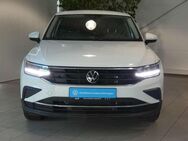 VW Tiguan 2.0 TDI Move AHK NAVI KAMERA - Blaufelden