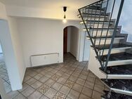 4-Zimmer-Wohnung über 2 Stockwerke - Wallertheim