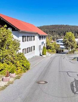Mehrfamilienhaus mit Entwicklungspotenzial im Naturpark Bayerischer Wald - keine Käuferprovision - Spiegelau