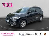 VW T-Cross, 1.5 TSI Life, Jahr 2023 - Aachen