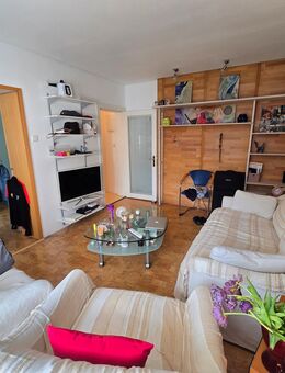 Ruhig gelegene 2-Zimmer-Wohnung in Hamburg-Eilbek nahe Wandsbek Markt - Hamburg