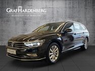 VW Passat, 2.0 TDI Var Elegance IQ Light, Jahr 2022 - Bretten