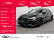 Audi RS3, 2.5 Sportback Quattro, Jahr 2022 - Leverkusen