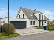Traumvilla vor Störtebeker-Kulisse in Ralswiek auf Rügen - Ralswiek