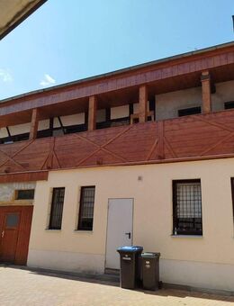 lauschige 2 Zimmerwohnung mit kleinen Balkon in der City von Altenburg - Altenburg
