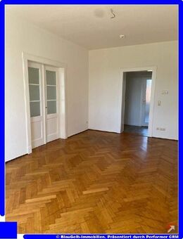 3-Raum-WE mit Balkon im 30er Jahre Stil - Leipzig