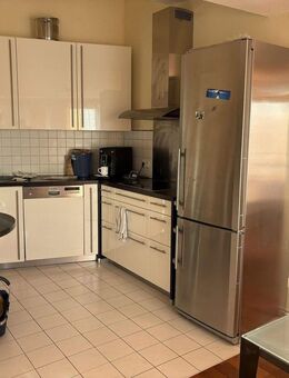 3 Zimmerwohnung mit 3 Tiefgaragenplätzen und 4 Balkonen/Teilfinanzierung möglich - Niedernhausen