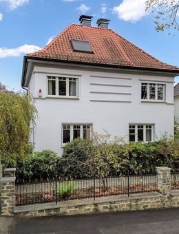 Charmantes Einfamilienhaus im Herzen von Lage - stilvoll & familienfreundlich! - Lage (Nordrhein-Westfalen)