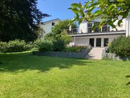 Freistehendes Einfamilienhaus mit viel Platz & traumhafter Aussicht - Remshalden