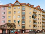 Für Investoren: Langzeitvermietete 3-Zimmer-Wohnung mit eigenem Stellplatz und Balkon - Berlin