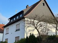 Sehr gepflegtes Zweifamilienhaus in Gladenbach-Runzhausen, mit Fernblick - Gladenbach