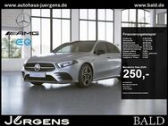 Mercedes A 250, e AMG Wide Amb Night 18, Jahr 2020 - Olpe