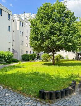 **Bezugsfreie Wohnung in ruhiger Wohnlage in Taufkirchen** - Taufkirchen (Landkreis München)
