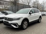 VW Tiguan, 2.0 TDI Allspace Life 7-Si R, Jahr 2023 - Rüsselsheim