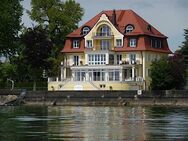 Direkt am See mit eigenem Badestrand + Liegewiese, modern, energetisch top, - Langenargen