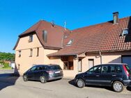 Leerstehende 2 Zimmer DG. Wohnung, eine Dachterrasse in Berglen-Oppelsbohm - Berglen